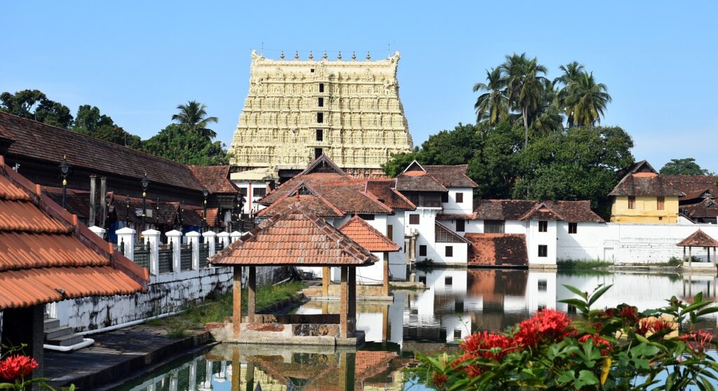 Best tourist places in kerala
